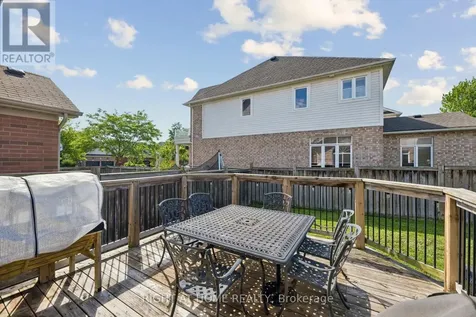 99 Hockley Avenue Clarington (bowmanville) ON L1C 0G4