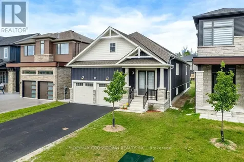 22 Simona Avenue Wasaga Beach ON L9Z 0L4