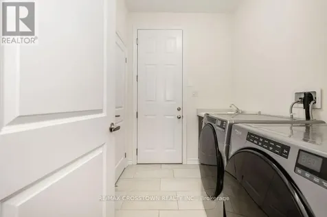 22 Simona Avenue Wasaga Beach ON L9Z 0L4