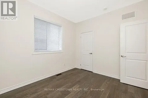 22 Simona Avenue Wasaga Beach ON L9Z 0L4