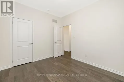 22 Simona Avenue Wasaga Beach ON L9Z 0L4