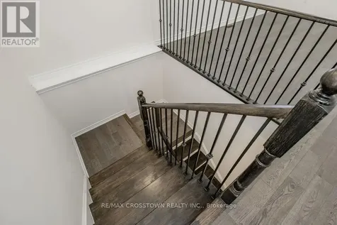 22 Simona Avenue Wasaga Beach ON L9Z 0L4