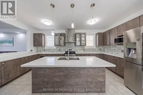 36 Michaelis Street New Tecumseth ON L9R 0M8