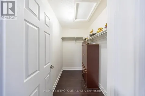 36 Michaelis Street New Tecumseth ON L9R 0M8