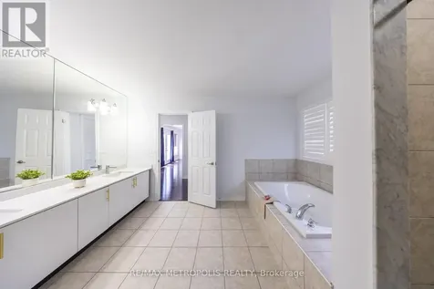 36 Michaelis Street New Tecumseth ON L9R 0M8