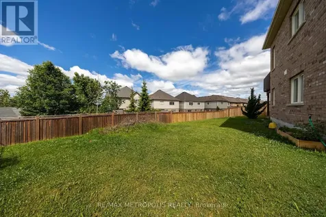 36 Michaelis Street New Tecumseth ON L9R 0M8
