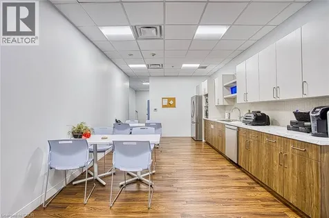 150 Main Street West Hamilton ON L8P 1H8