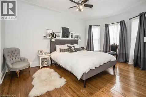 102 Ontario Avenue Hamilton ON L8N 2X2