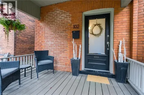 102 Ontario Avenue Hamilton ON L8N 2X2