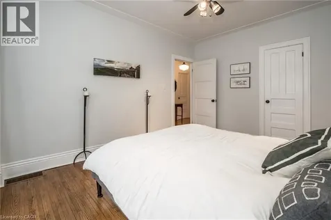 102 Ontario Avenue Hamilton ON L8N 2X2