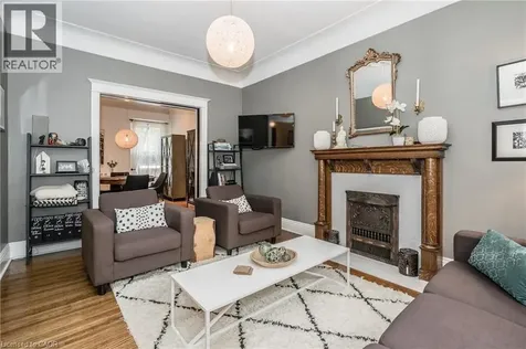 102 Ontario Avenue Hamilton ON L8N 2X2