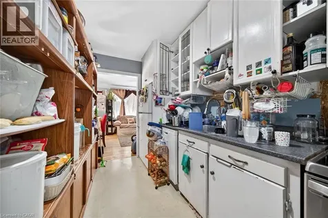 314 West 2nd Street Hamilton ON L9C 3H2
