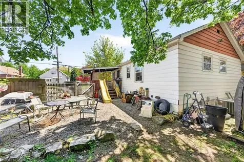 314 West 2nd Street Hamilton ON L9C 3H2