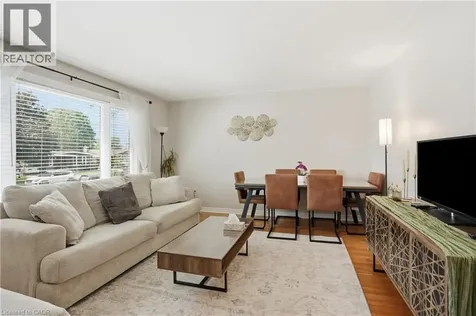 147 Manning Avenue Hamilton ON L9A 3E8