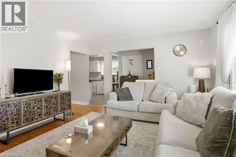 147 Manning Avenue Hamilton ON L9A 3E8