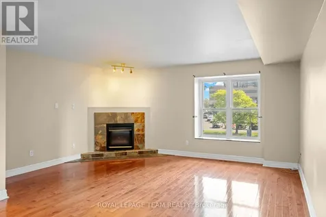 91 Thornbury Crescent Ottawa ON K2G 6C4