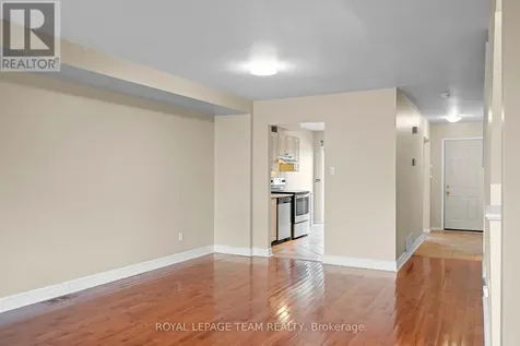 91 Thornbury Crescent Ottawa ON K2G 6C4