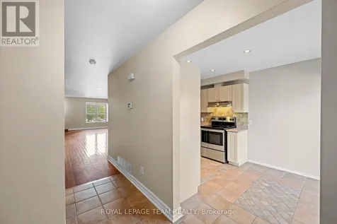 91 Thornbury Crescent Ottawa ON K2G 6C4
