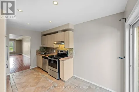 91 Thornbury Crescent Ottawa ON K2G 6C4