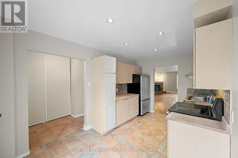 91 Thornbury Crescent Ottawa ON K2G 6C4