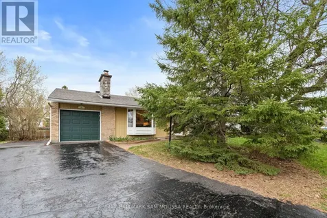 11 Springdale Crescent Ottawa ON K2H 5T7