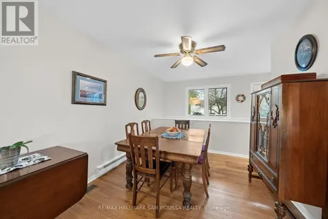 11 Springdale Crescent Ottawa ON K2H 5T7