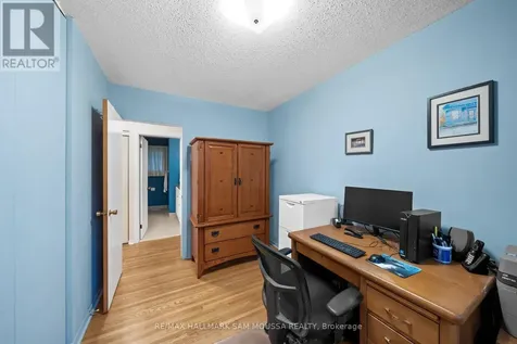 11 Springdale Crescent Ottawa ON K2H 5T7