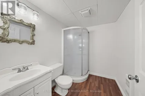 11 Springdale Crescent Ottawa ON K2H 5T7