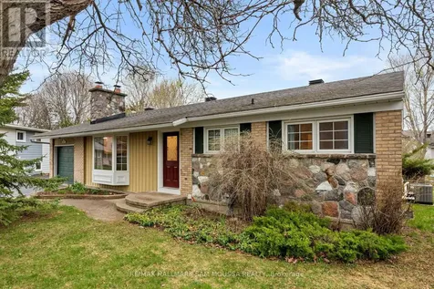 11 Springdale Crescent Ottawa ON K2H 5T7