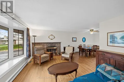 11 Springdale Crescent Ottawa ON K2H 5T7