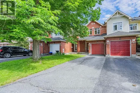 16 Redding Way Ottawa ON K2G 6C2