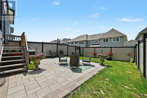 793 Antonio Farley Street Ottawa ON K4A 5K1