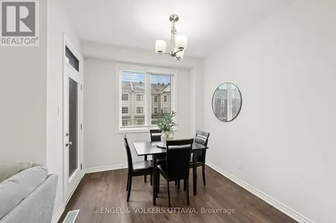 59 Ursid Mews Ottawa ON K2J 6T3