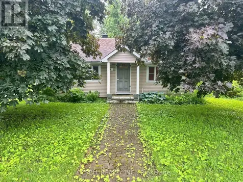35 Lennox Street Ottawa ON K0A 2Z0