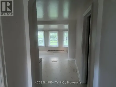 35 Lennox Street Ottawa ON K0A 2Z0