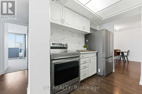 555 Brittany Drive Ottawa ON K1K 4C5
