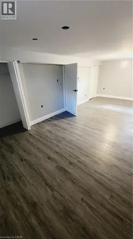 131 Bell Avenue Hamilton ON L8K 3E5