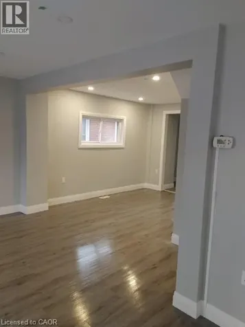 131 Bell Avenue Hamilton ON L8K 3E5
