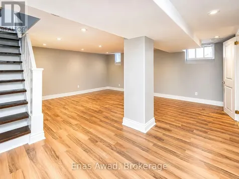 405 3rd Avenue Ottawa ON K1S 2K6