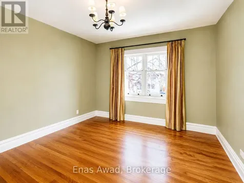 405 3rd Avenue Ottawa ON K1S 2K6