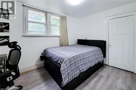 7 Norfolk Street North Hamilton ON L8S 3J9
