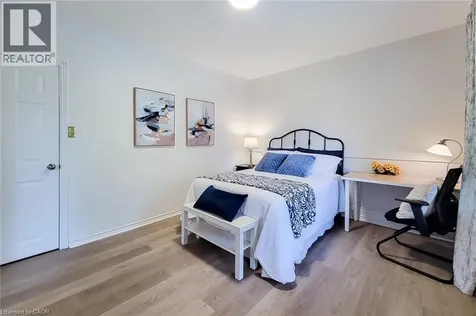 7 Norfolk Street North Hamilton ON L8S 3J9