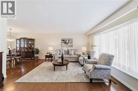 1495 Clinton Court Burlington ON L7M 1N1