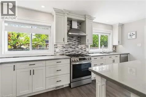 5048 Haswell Lane Burlington ON L7L 6H3