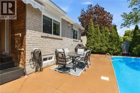 5048 Haswell Lane Burlington ON L7L 6H3