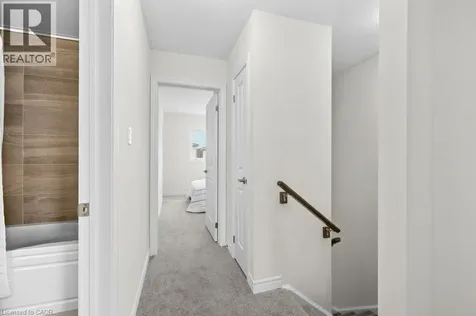 17 Bingham Road Hamilton ON L8H 0B5