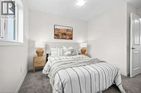 17 Bingham Road Hamilton ON L8H 0B5