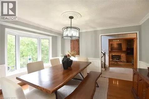34 Howard Boulevard Burlington ON L8B 0G3
