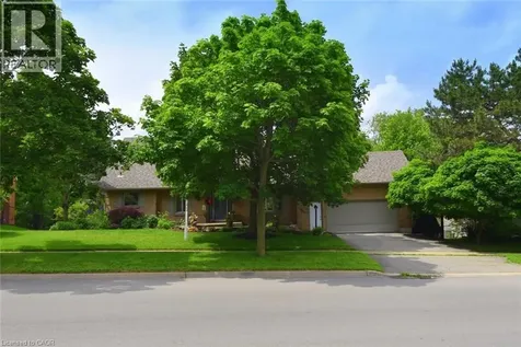 34 Howard Boulevard Burlington ON L8B 0G3
