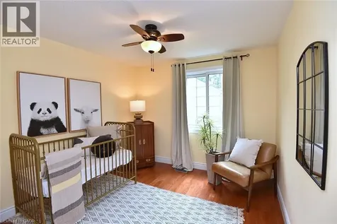 34 Howard Boulevard Burlington ON L8B 0G3